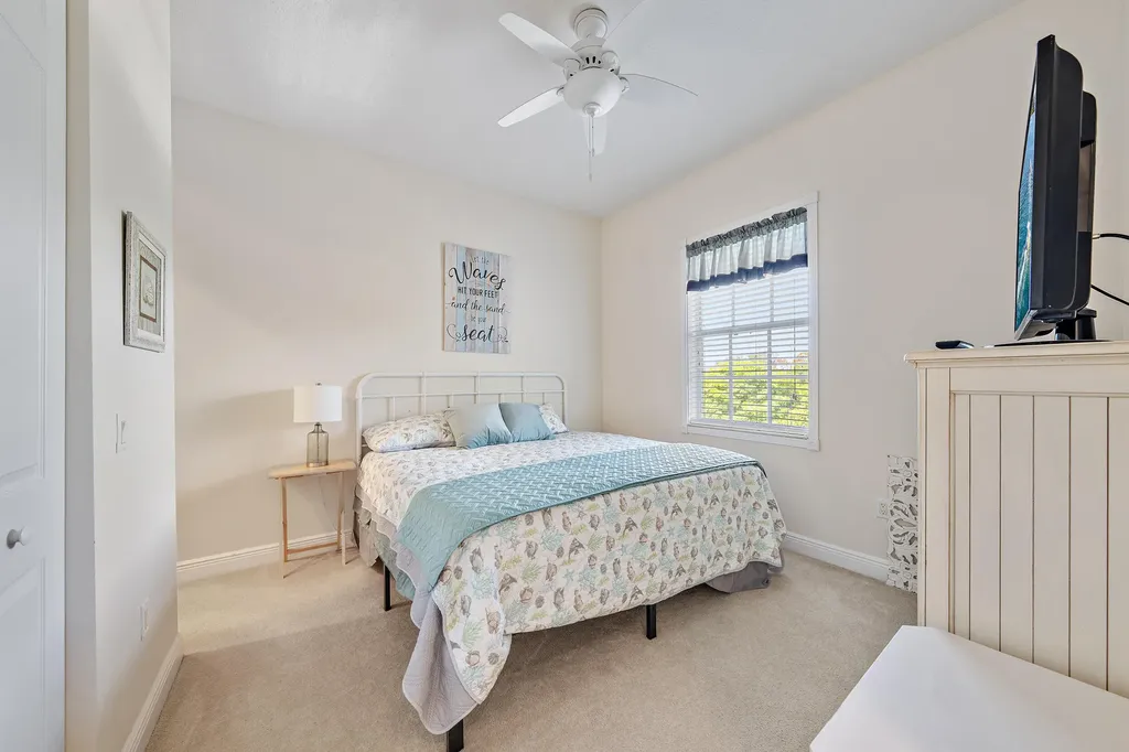 12695 SE Old Cypress Drive Hobe Sound FL 33455