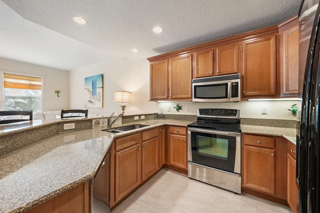 12695 SE Old Cypress Drive Hobe Sound FL 33455