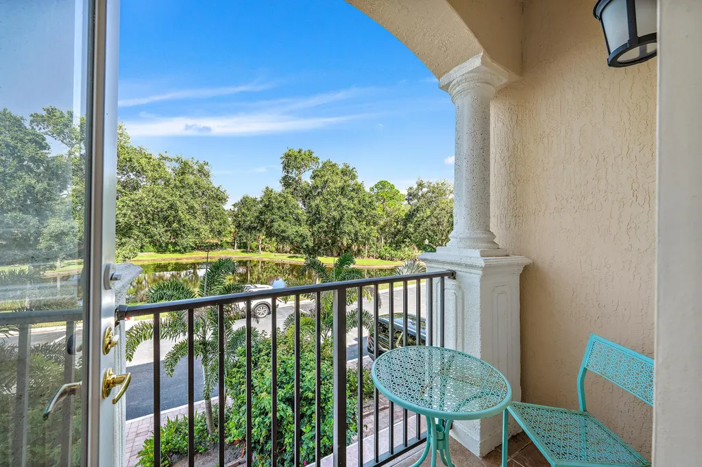 12695 SE Old Cypress Drive Hobe Sound FL 33455