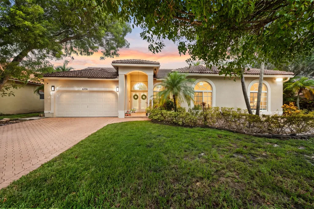 5376 NW 57th Terrace Coral Springs FL 33067