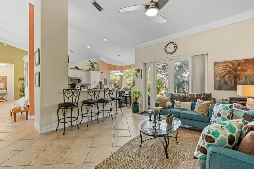 5376 NW 57th Terrace Coral Springs FL 33067
