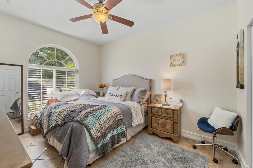 5376 NW 57th Terrace Coral Springs FL 33067