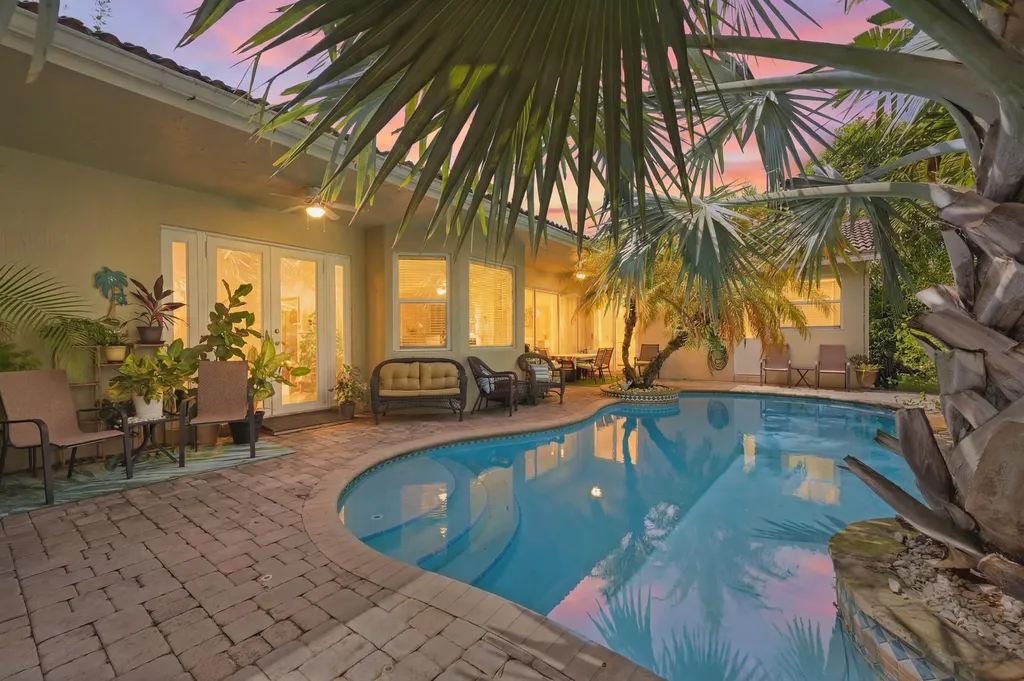 5376 NW 57th Terrace Coral Springs FL 33067