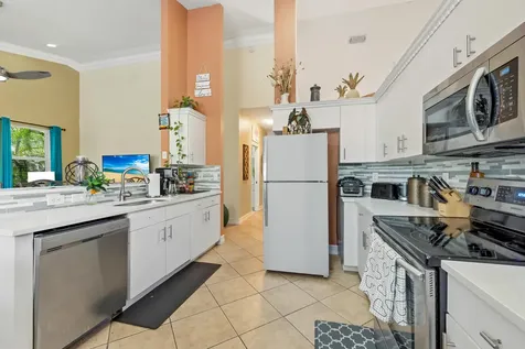 5376 NW 57th Terrace Coral Springs FL 33067