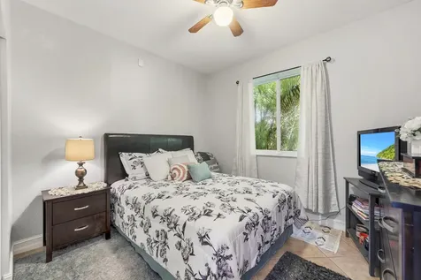 5376 NW 57th Terrace Coral Springs FL 33067