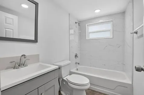 212 Monaco E Delray Beach FL 33446