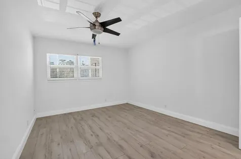 212 Monaco E Delray Beach FL 33446