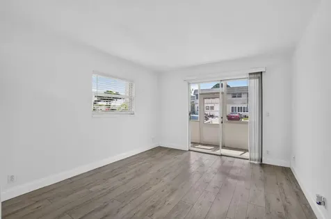 212 Monaco E Delray Beach FL 33446