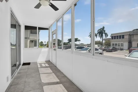 212 Monaco E Delray Beach FL 33446