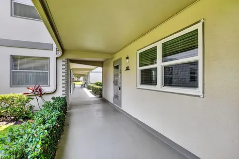 212 Monaco E Delray Beach FL 33446