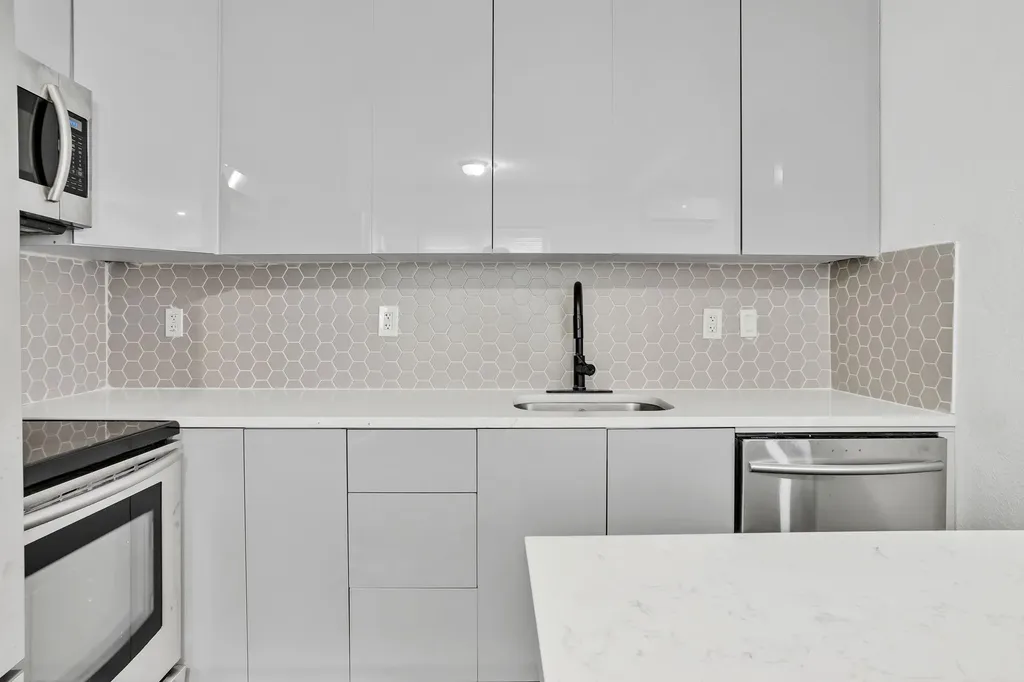 1316 NW 2nd Avenue Fort Lauderdale FL 33311