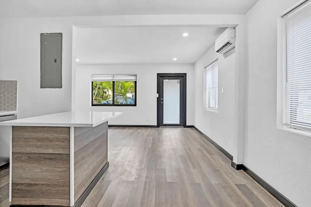 1316 NW 2nd Avenue Fort Lauderdale FL 33311