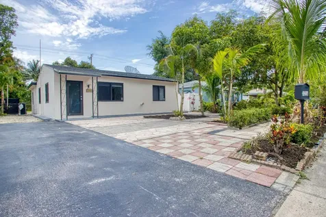 1316 NW 2nd Avenue Fort Lauderdale FL 33311