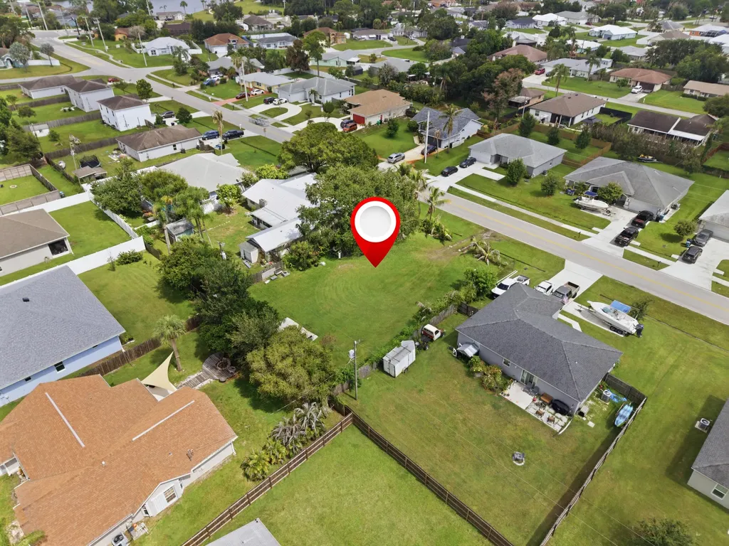 719 SE Thornhill Drive Port St Lucie FL 34983