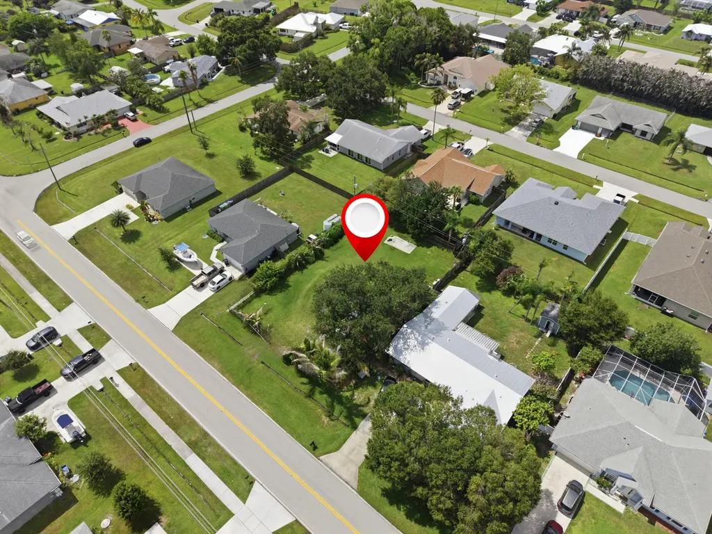 719 SE Thornhill Drive Port St Lucie FL 34983