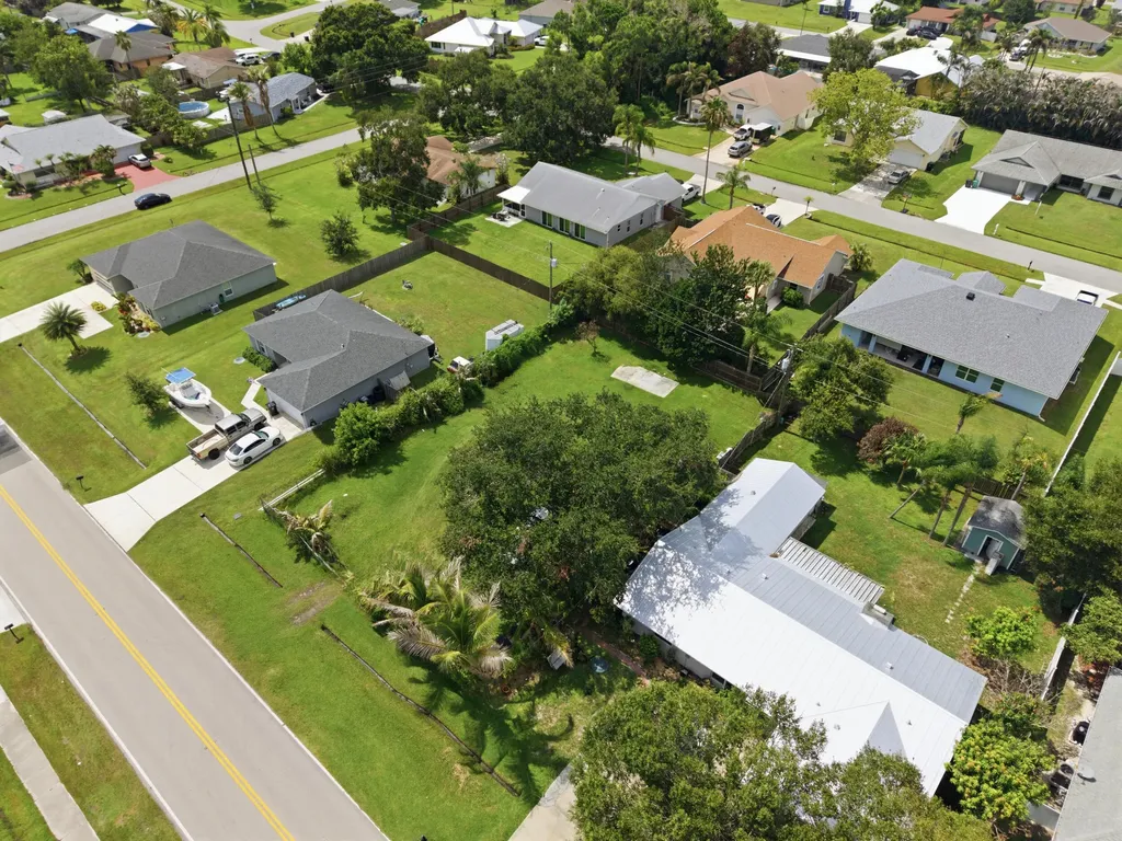 719 SE Thornhill Drive Port St Lucie FL 34983