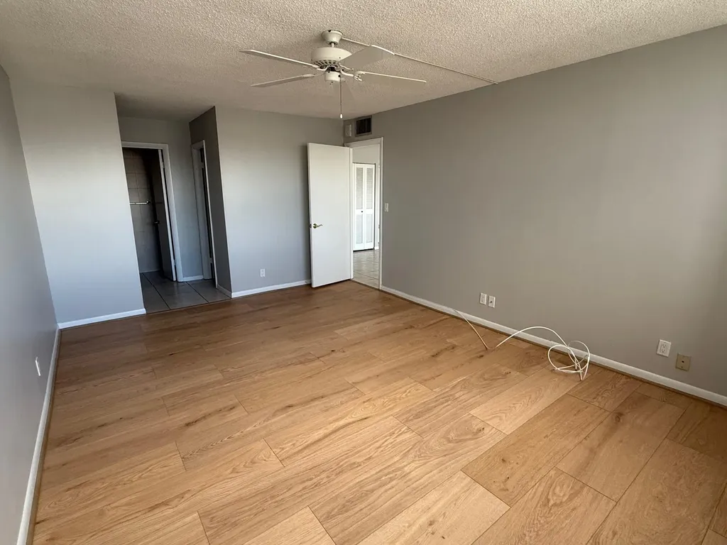 1236 Hillsboro Mile Hillsboro Beach FL 33062