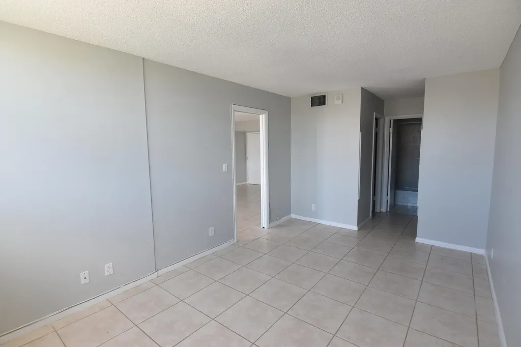 1236 Hillsboro Mile Hillsboro Beach FL 33062