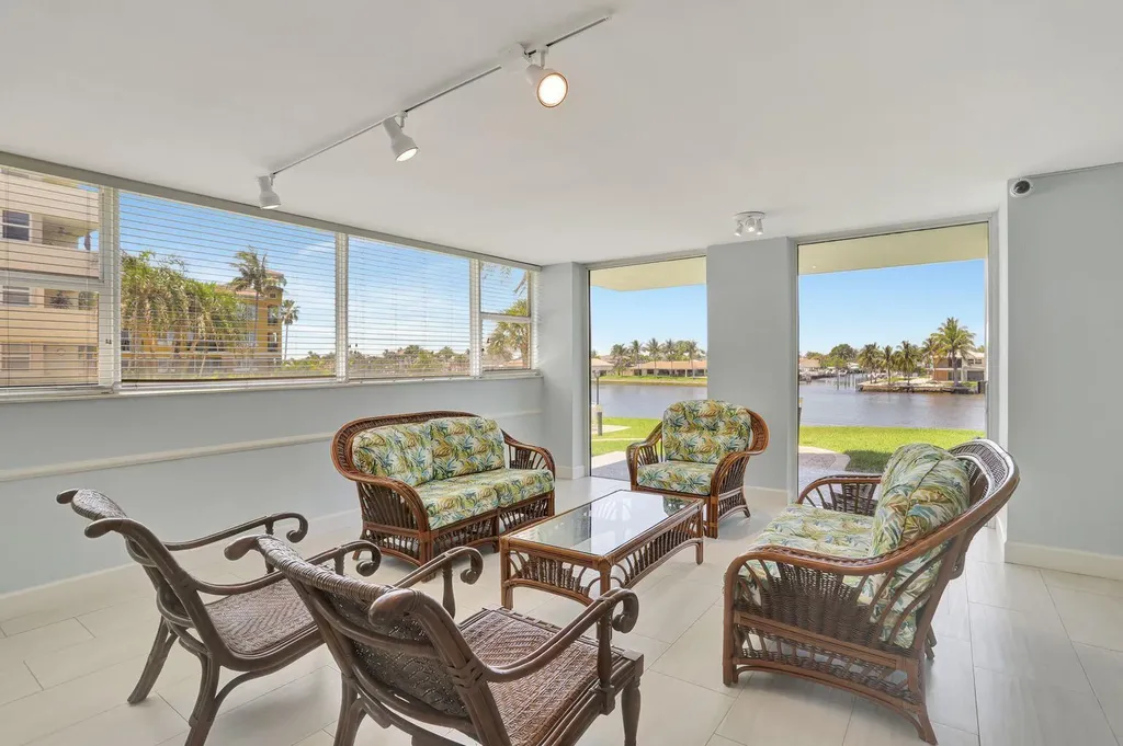 1236 Hillsboro Mile Hillsboro Beach FL 33062