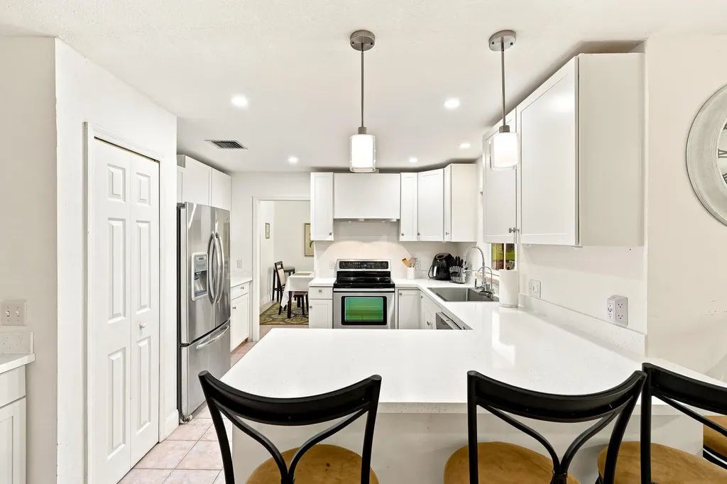 502 NW Kilpatrick Avenue Port St Lucie FL 34983
