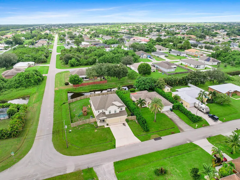 4662 SW Bradbury Street Port St Lucie FL 34953