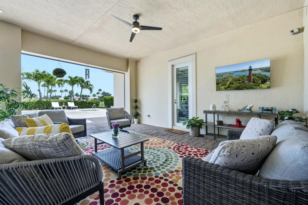 155 Lucia Court Jupiter FL 33478