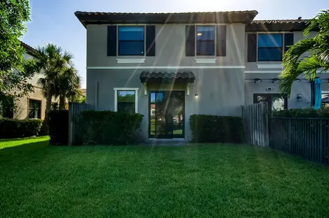5323 Santa Maria Avenue Boynton Beach FL 33436