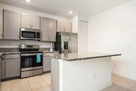 5323 Santa Maria Avenue Boynton Beach FL 33436