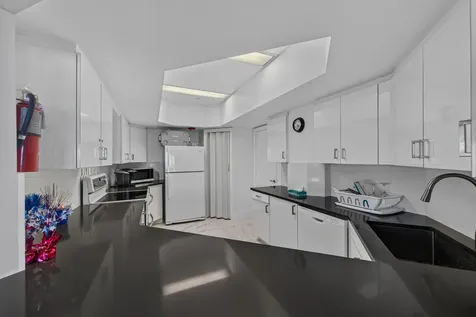 1440 S Ocean Boulevard Lauderdale By The Sea FL 33062