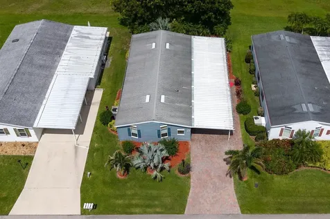 7933 Meadowlark Lane Port St Lucie FL 34952