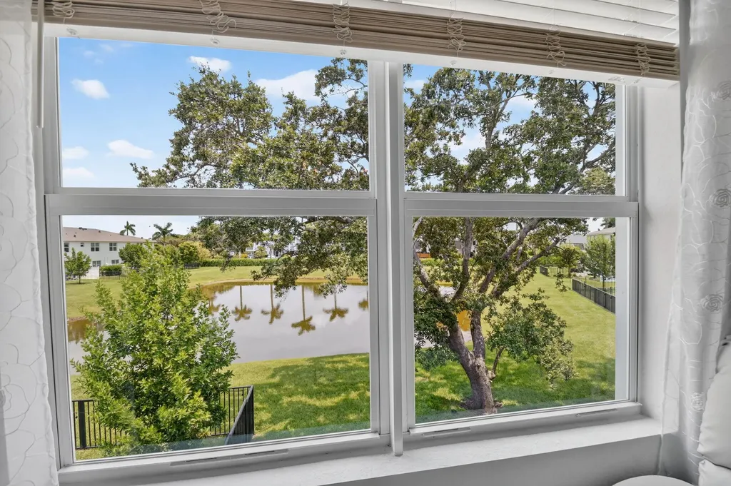 4336 Pond Lily Lane Lake Worth FL 33467