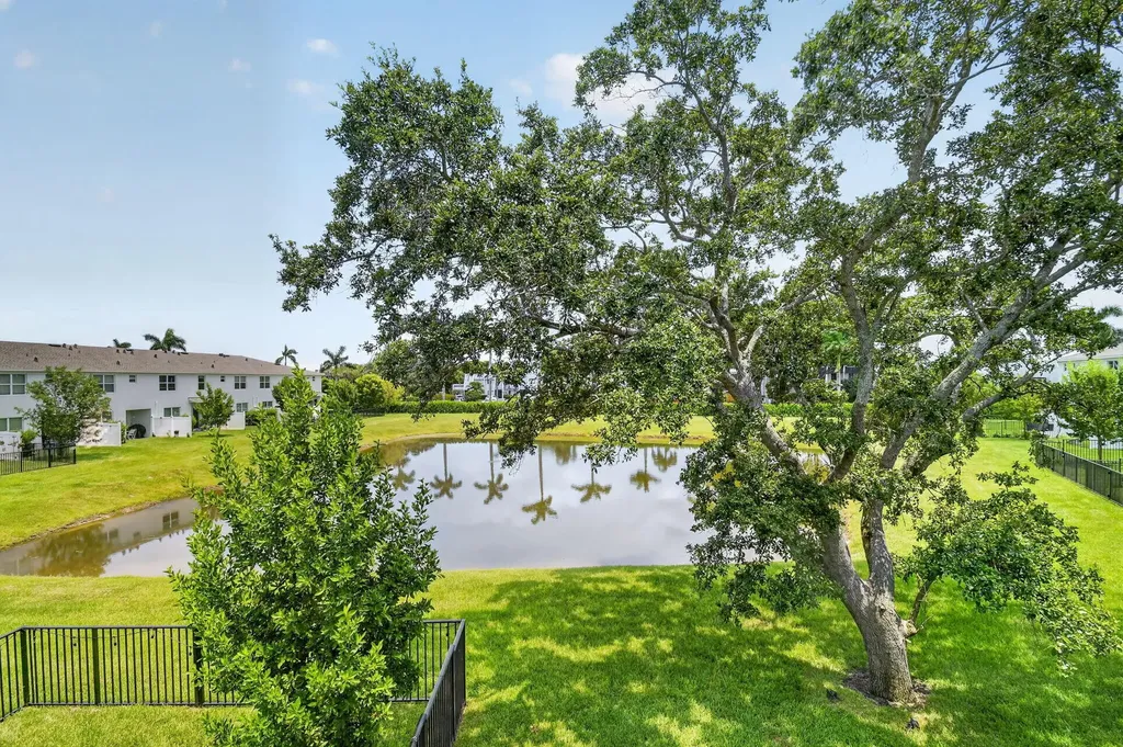 4336 Pond Lily Lane Lake Worth FL 33467