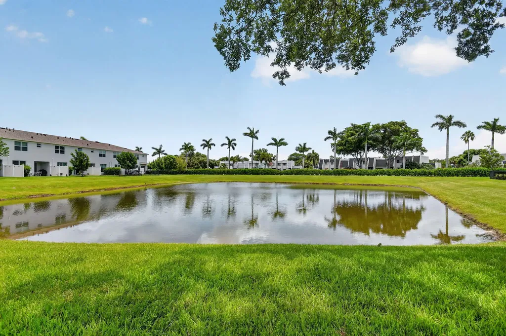 4336 Pond Lily Lane Lake Worth FL 33467