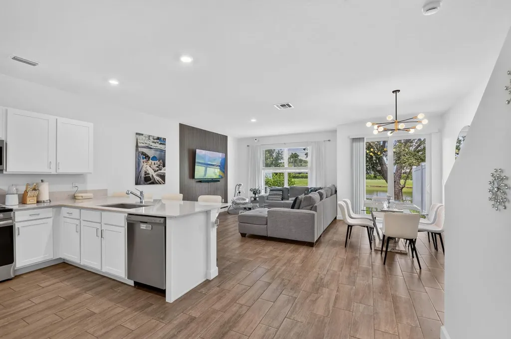 4336 Pond Lily Lane Lake Worth FL 33467