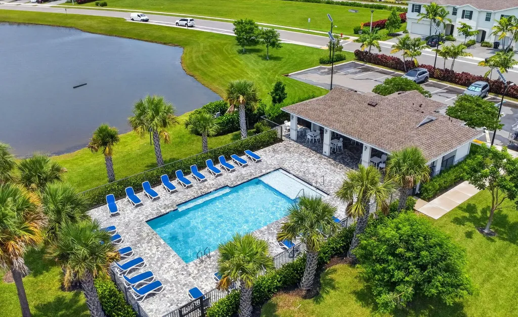 4336 Pond Lily Lane Lake Worth FL 33467