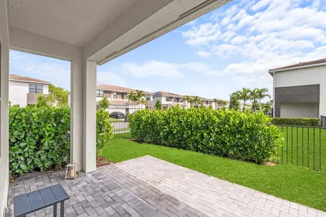 8781 Corvus Drive Lake Worth FL 33467
