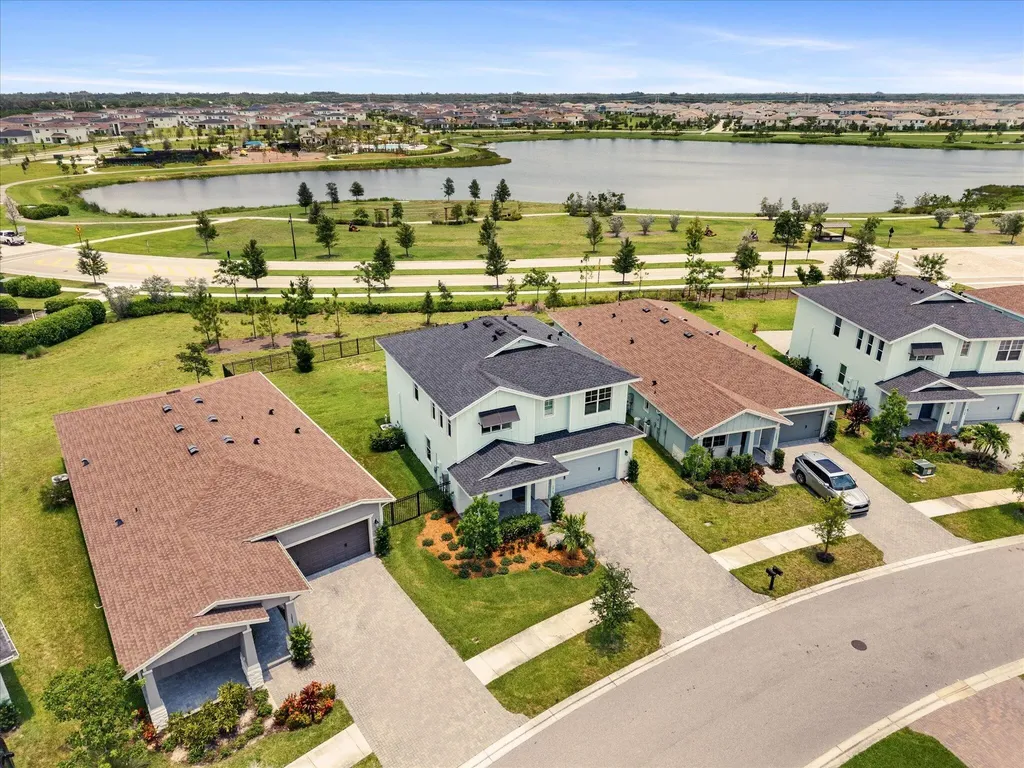 1814 Wandering Willow Way The Acreage FL 33470