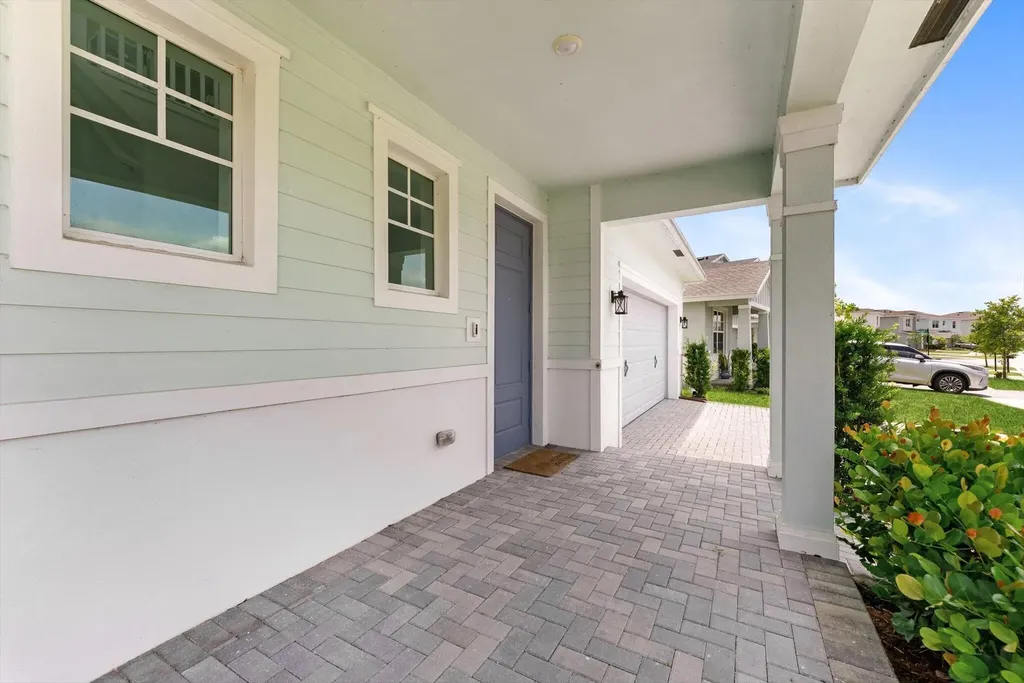 1814 Wandering Willow Way The Acreage FL 33470