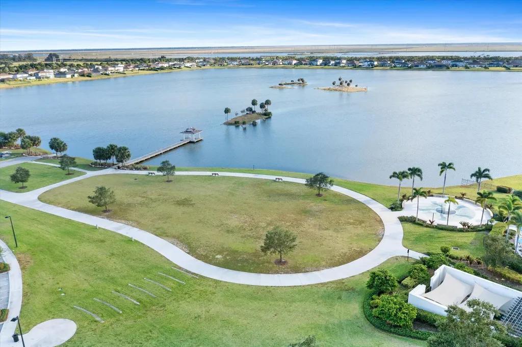 1814 Wandering Willow Way The Acreage FL 33470