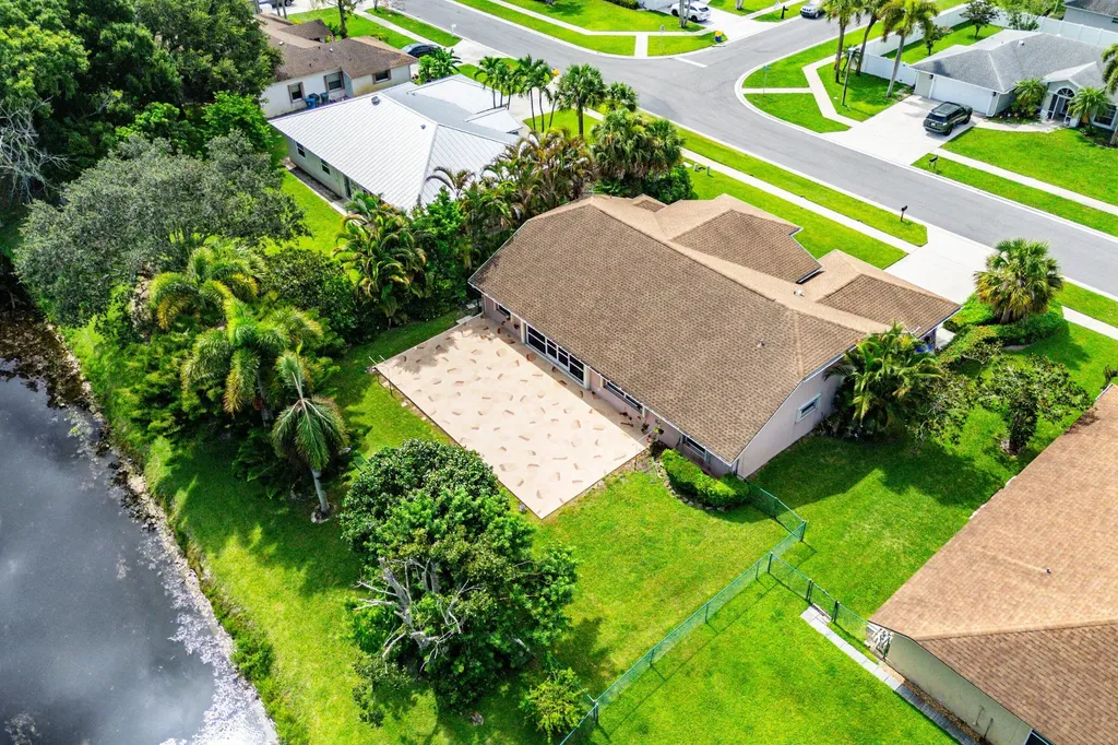 157 Monterey Way Royal Palm Beach FL 33411