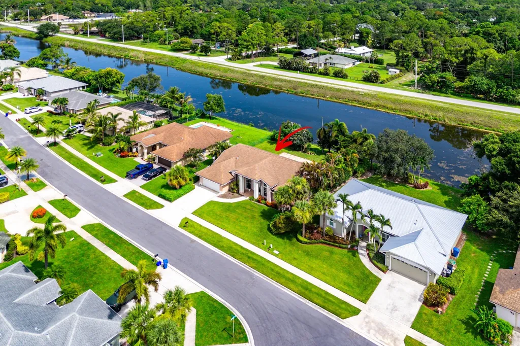 157 Monterey Way Royal Palm Beach FL 33411