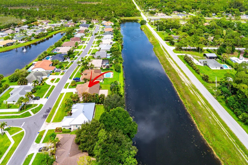 157 Monterey Way Royal Palm Beach FL 33411
