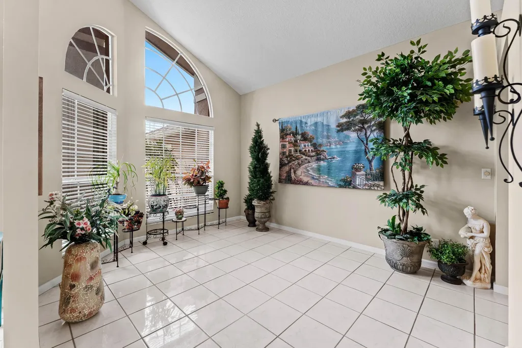 157 Monterey Way Royal Palm Beach FL 33411