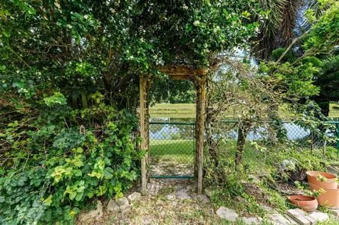 157 Monterey Way Royal Palm Beach FL 33411