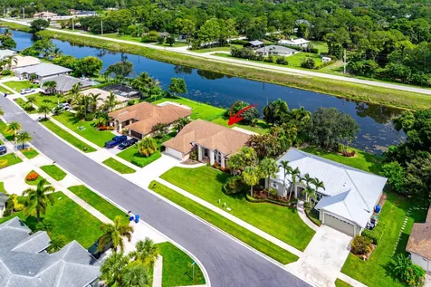 157 Monterey Way Royal Palm Beach FL 33411