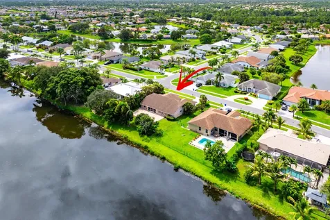 157 Monterey Way Royal Palm Beach FL 33411