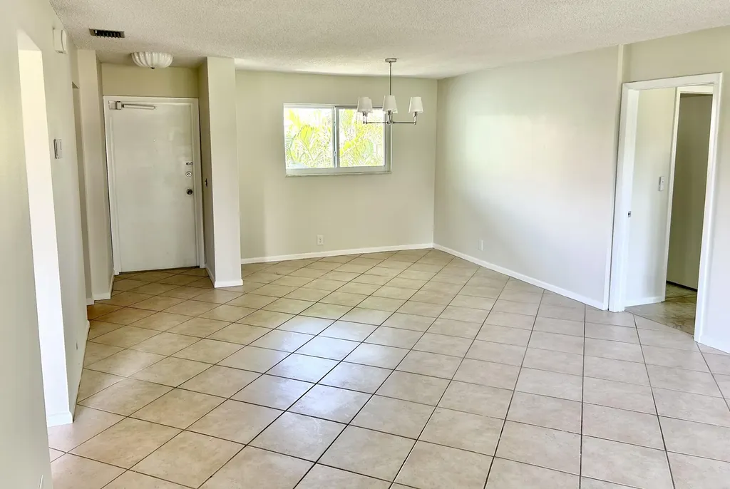 421 S Lakeside Drive Lake Worth Beach FL 33460