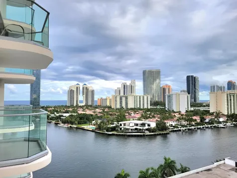 19707 Turnberry Way Aventura FL 33180