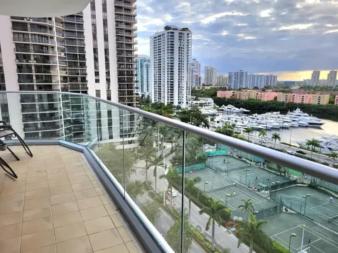 19707 Turnberry Way Aventura FL 33180