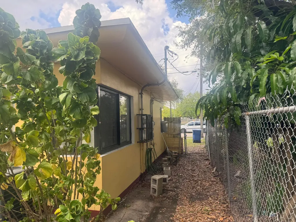 2360 NW 98th Street Miami FL 33147
